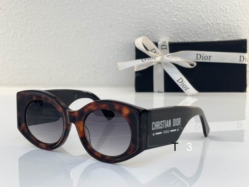 DIOR Sunglasses 605